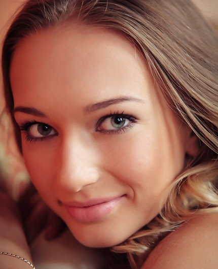 Porn Pics of Amy Moore