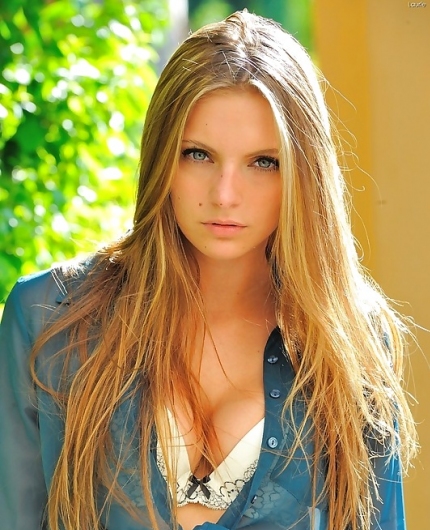 Porn Pics of Kennedy Nash