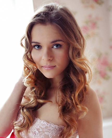 Porn Pics of Karissa Diamond