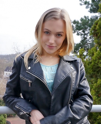 Porn Pics of Aislin