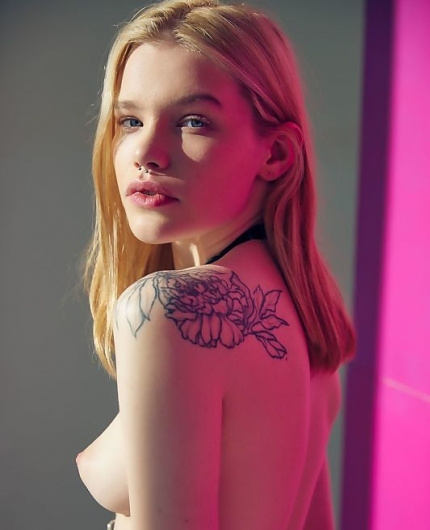 Porn Pics of Anna Lisa