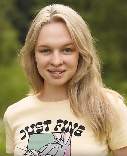 Porn Pics of Lizi Orlova