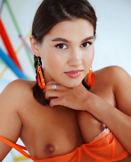Porn Pics of Ellie Luna