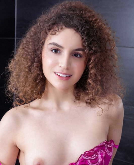 Porn Pics of Konstance