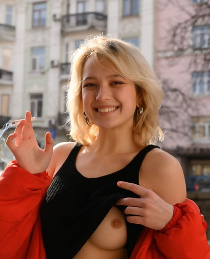 Porn Pics of Taya Helenova