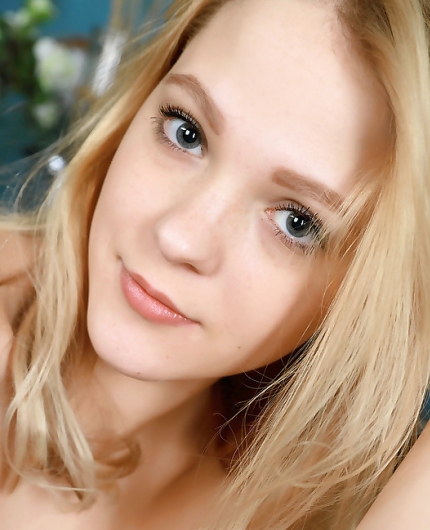 Porn Pics of Mia Chance