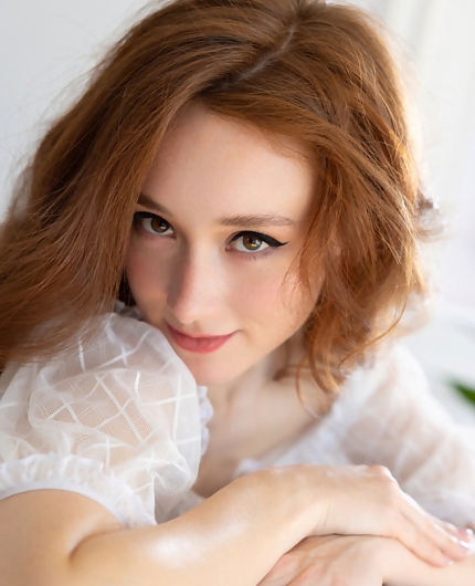 Porn Pics of Alice Mido