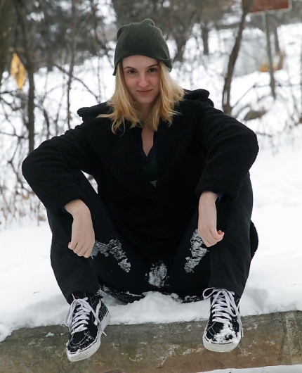 Porn Pics of Meadow Brink