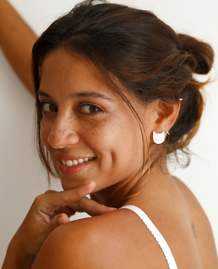 Porn Pics of Yanira Prado